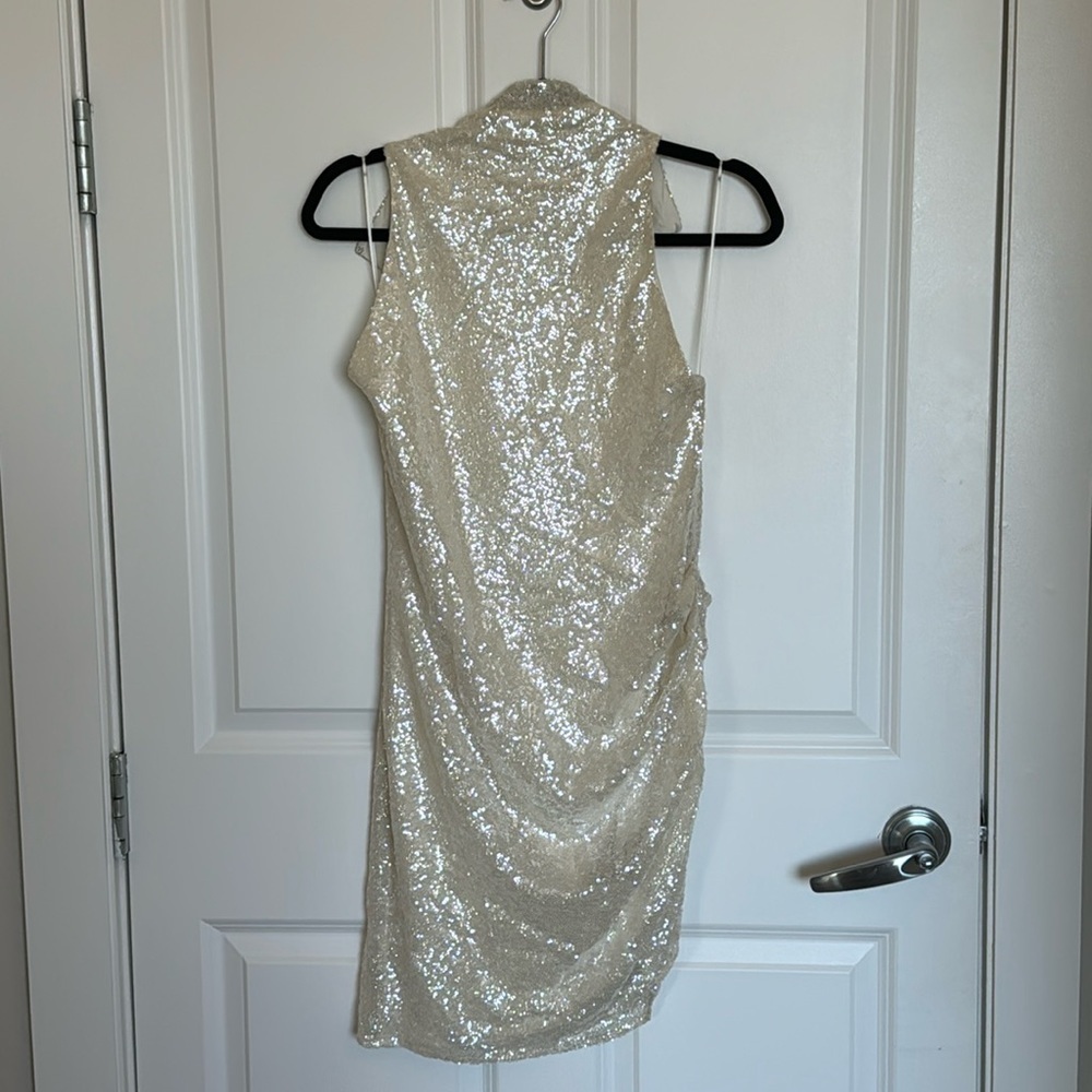 Nwt But Missing Clasps Amanda Prichard White Sequin Backless Dress Size Medium